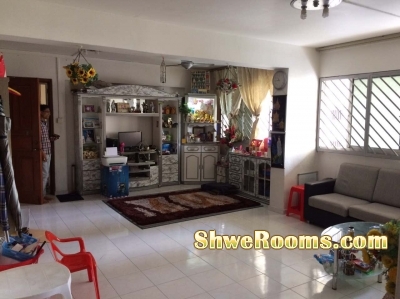 3 bed room hdb @335000 nego