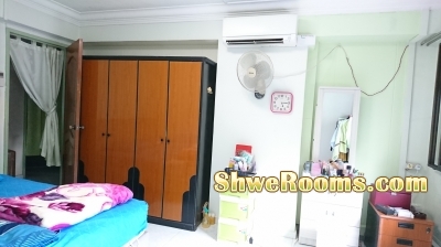 HDB flat for sale at Taman Jurong