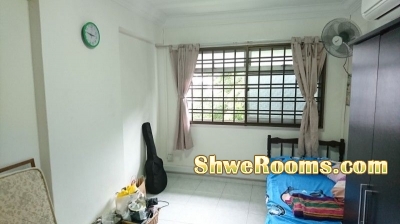 HDB flat for sale at Taman Jurong